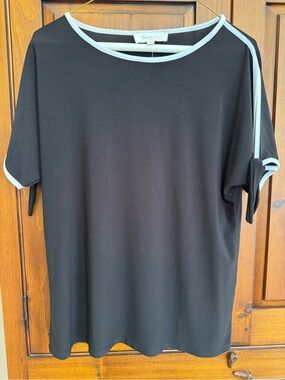 Vince Camuto Size Small Black Tied Short Sleeve Top with White Trim. NWT